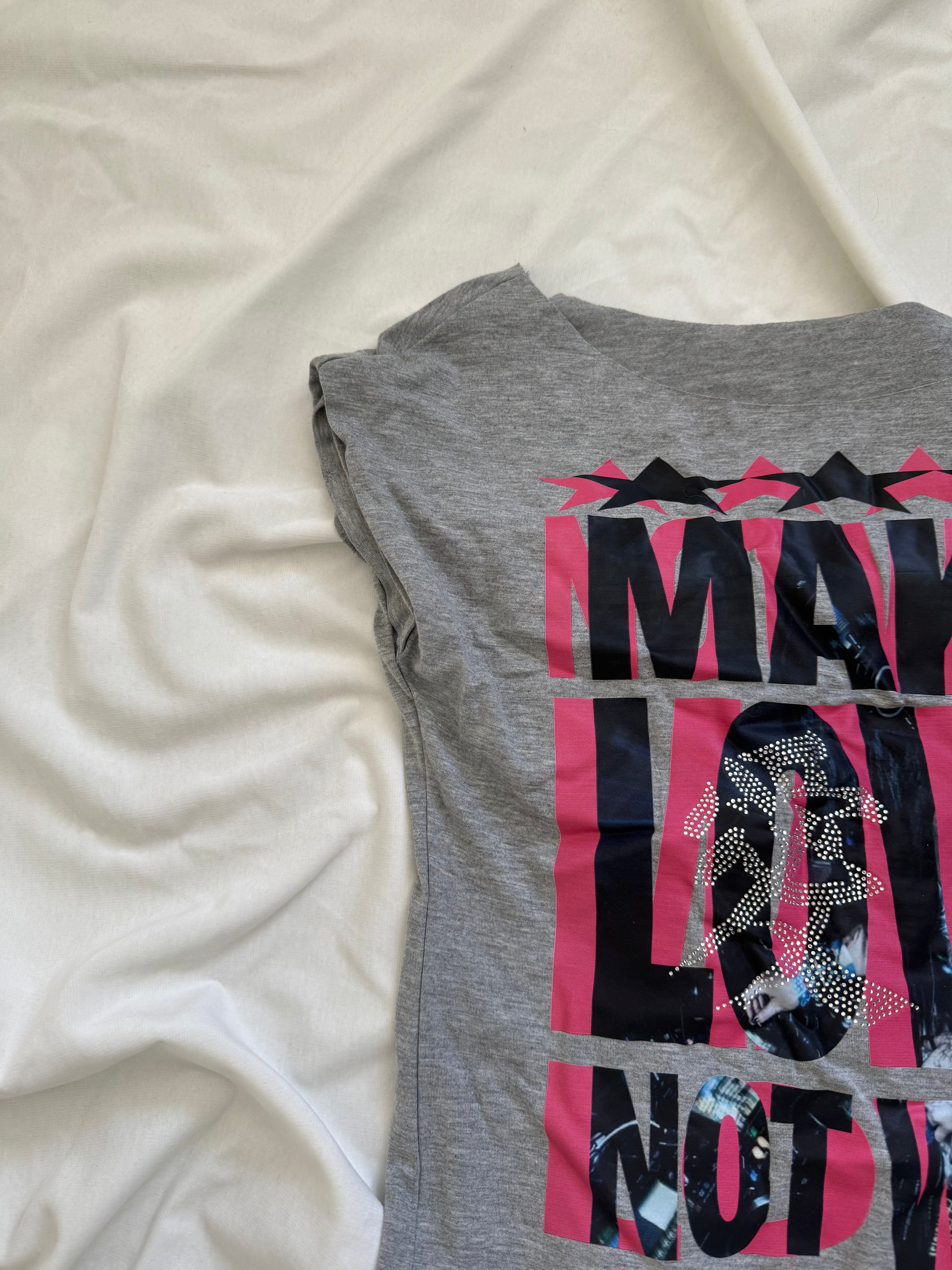 graphic grey tee