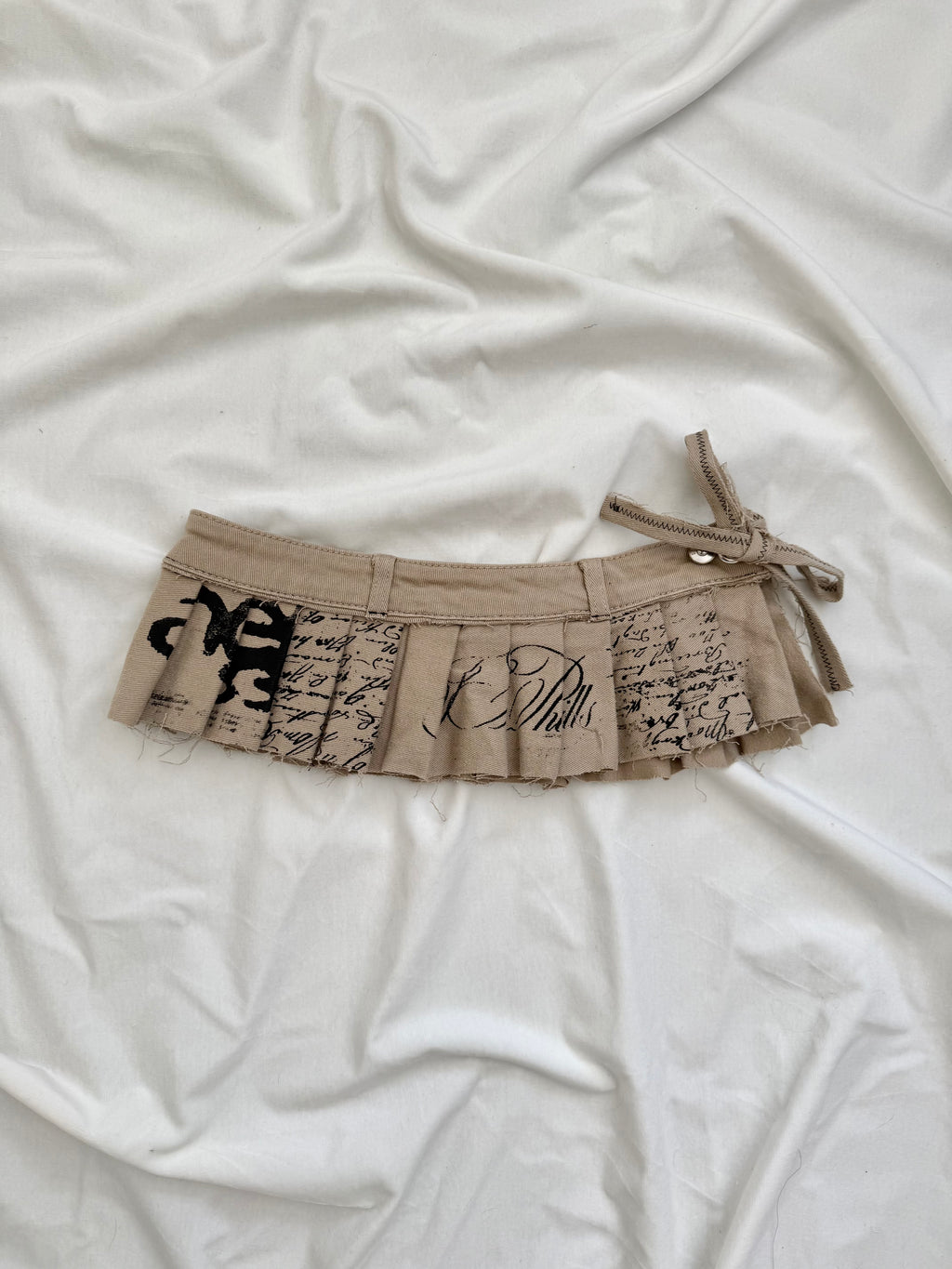 sand khaki black graphic irregular pleated mini micro wrap belt skirt