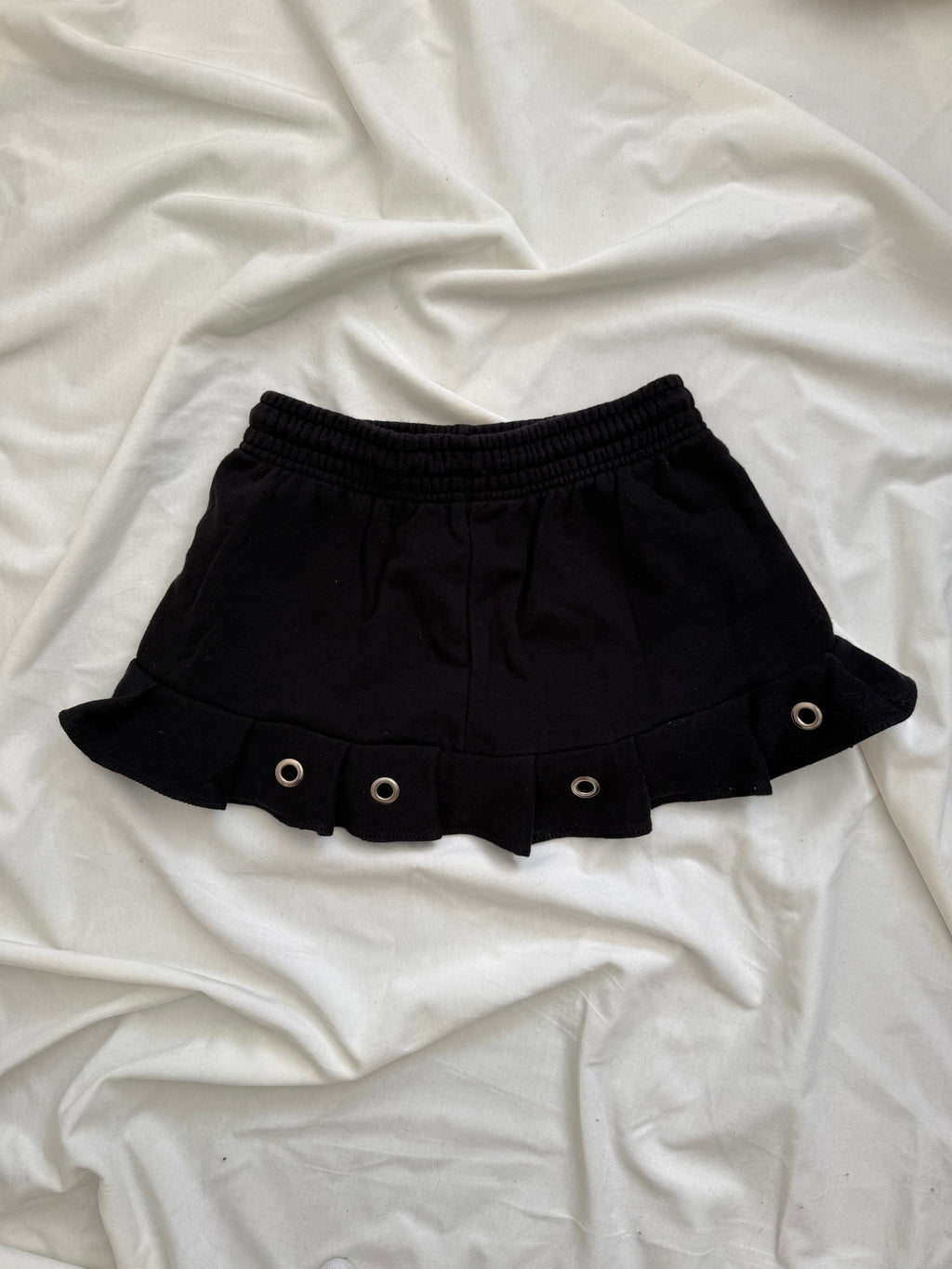 kaomoji rhinestone black pleated mini skirt