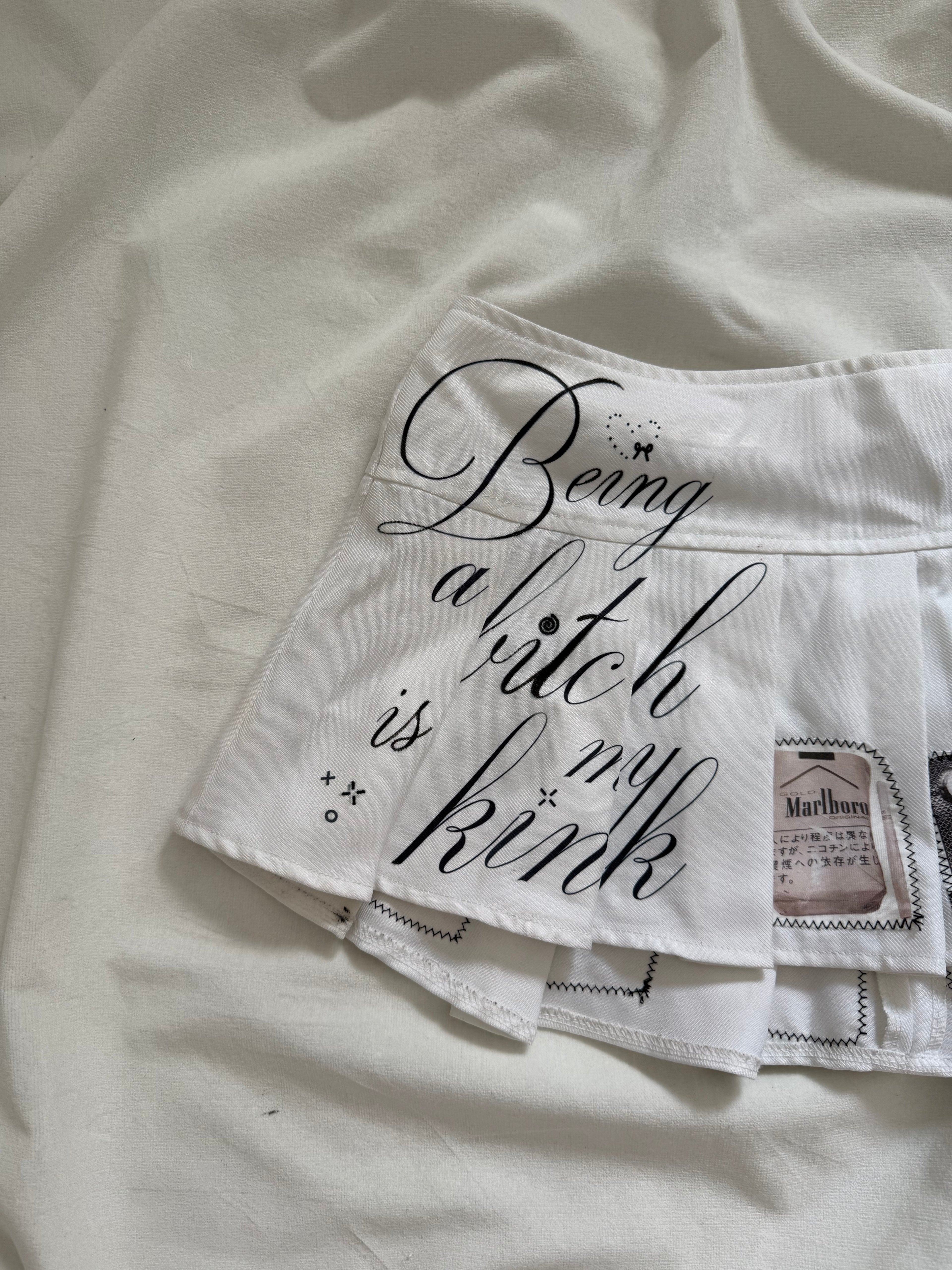 Graphic Patchwork pleated white mini micro skirt