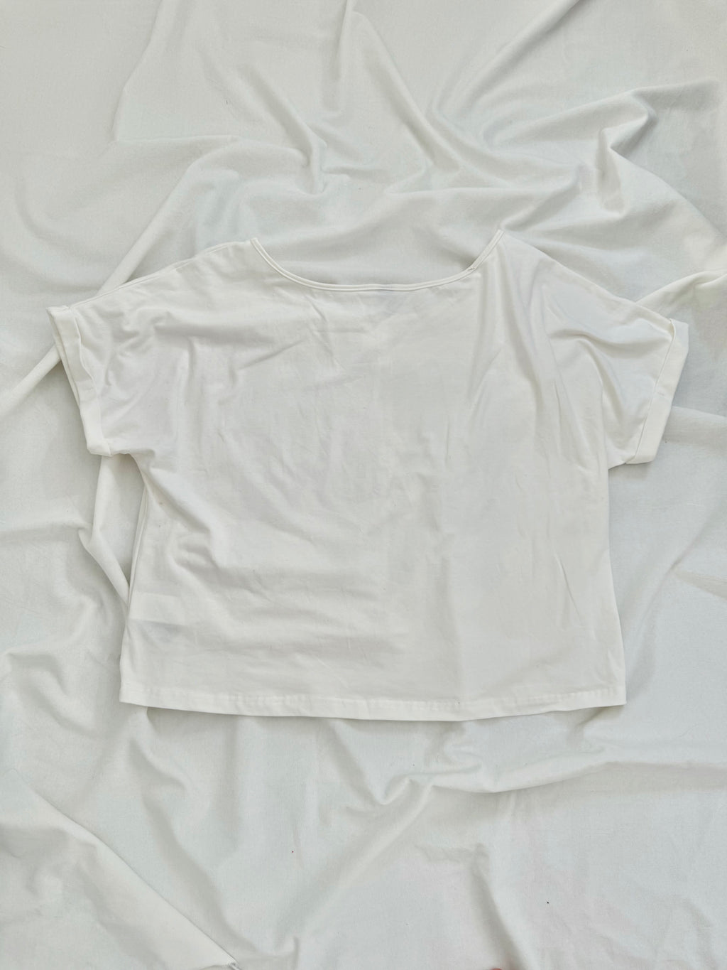 swag oversized off shoulder graphic tee