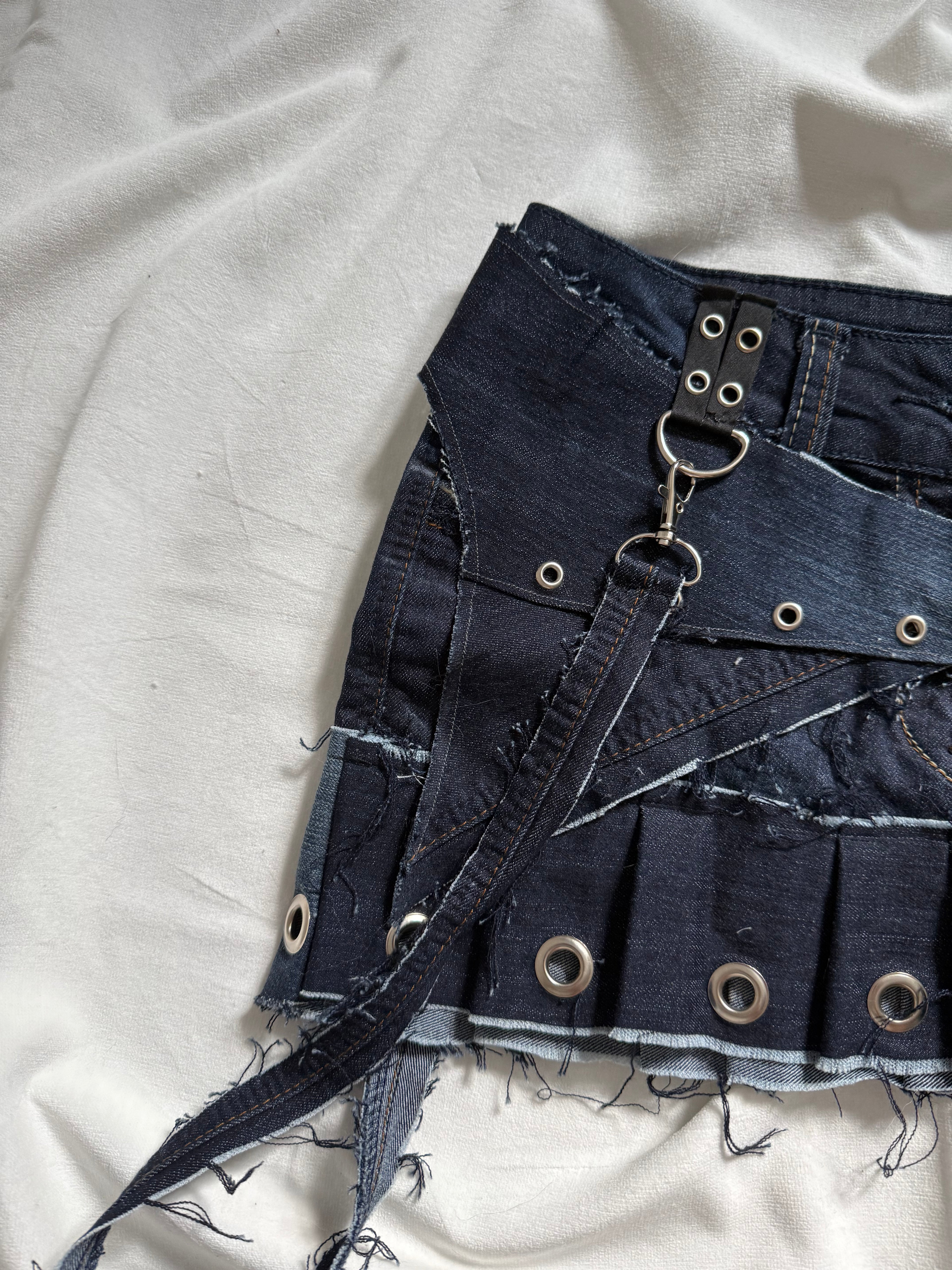 asymmetrical irregular pleated dark wash navy denim mini skirt